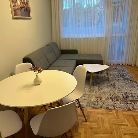 Apartment рейна *